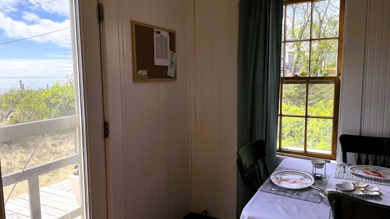 Photo of Livingroom in Campground Landing
