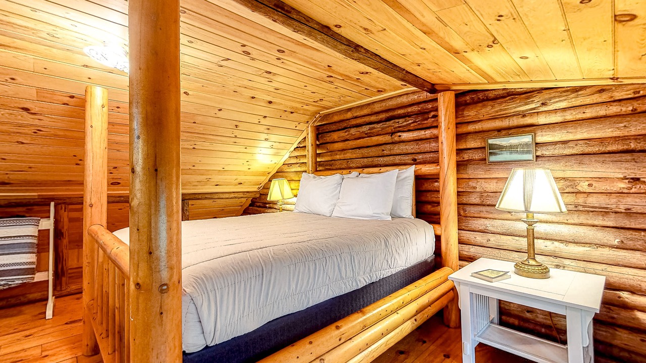 Photo of Bedroom in Center Ossipee