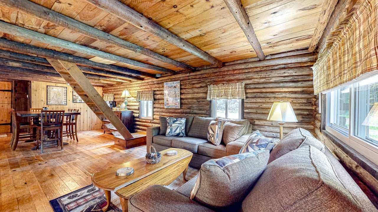 Photo of Livingroom in Center Ossipee