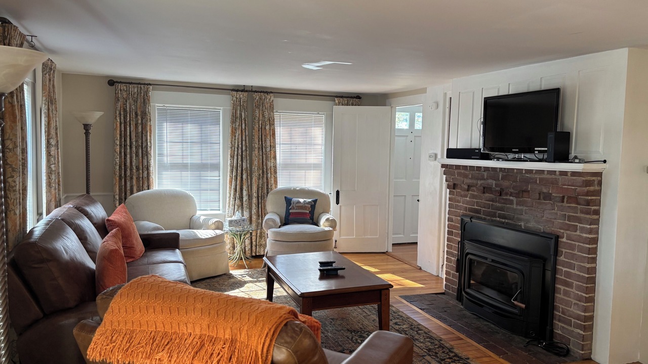 Photo of Livingroom in Franklin