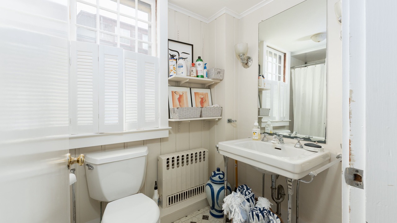 Photo of Bathroom in Historic Hill