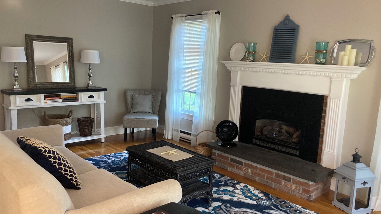 Photo of Livingroom in Portsmouth