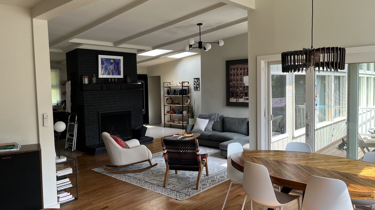 Photo of Livingroom in New Preston