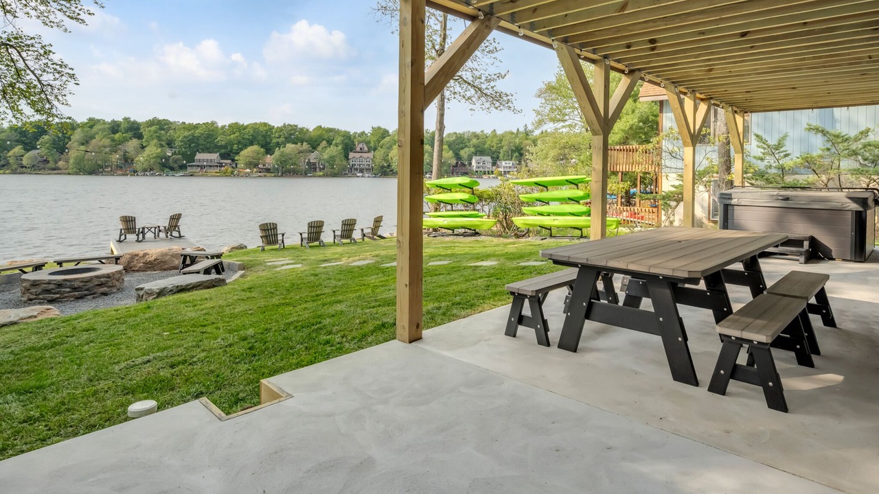 Photo of Others in Lake Harmony Estates