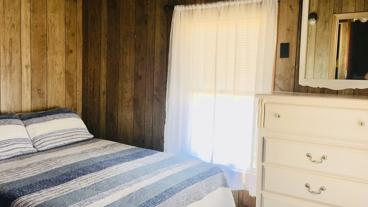 Photo of Bedroom in Old Lyme