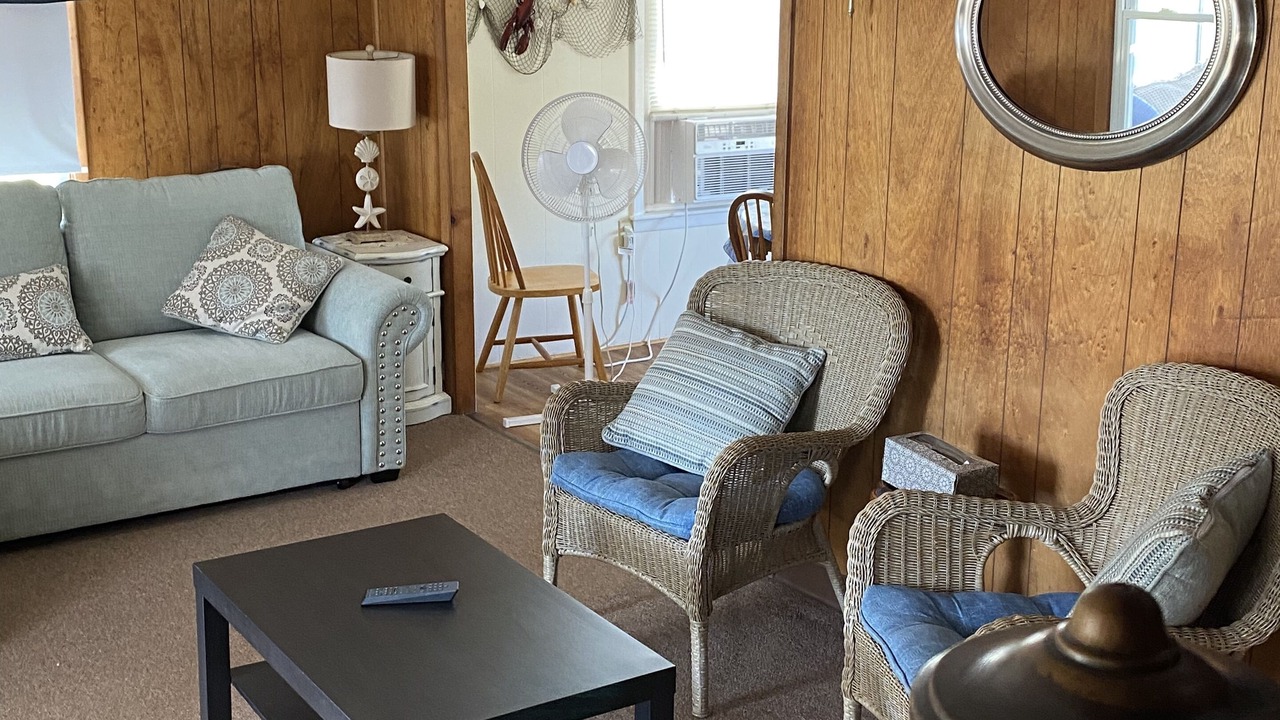 Photo of Livingroom in Old Lyme