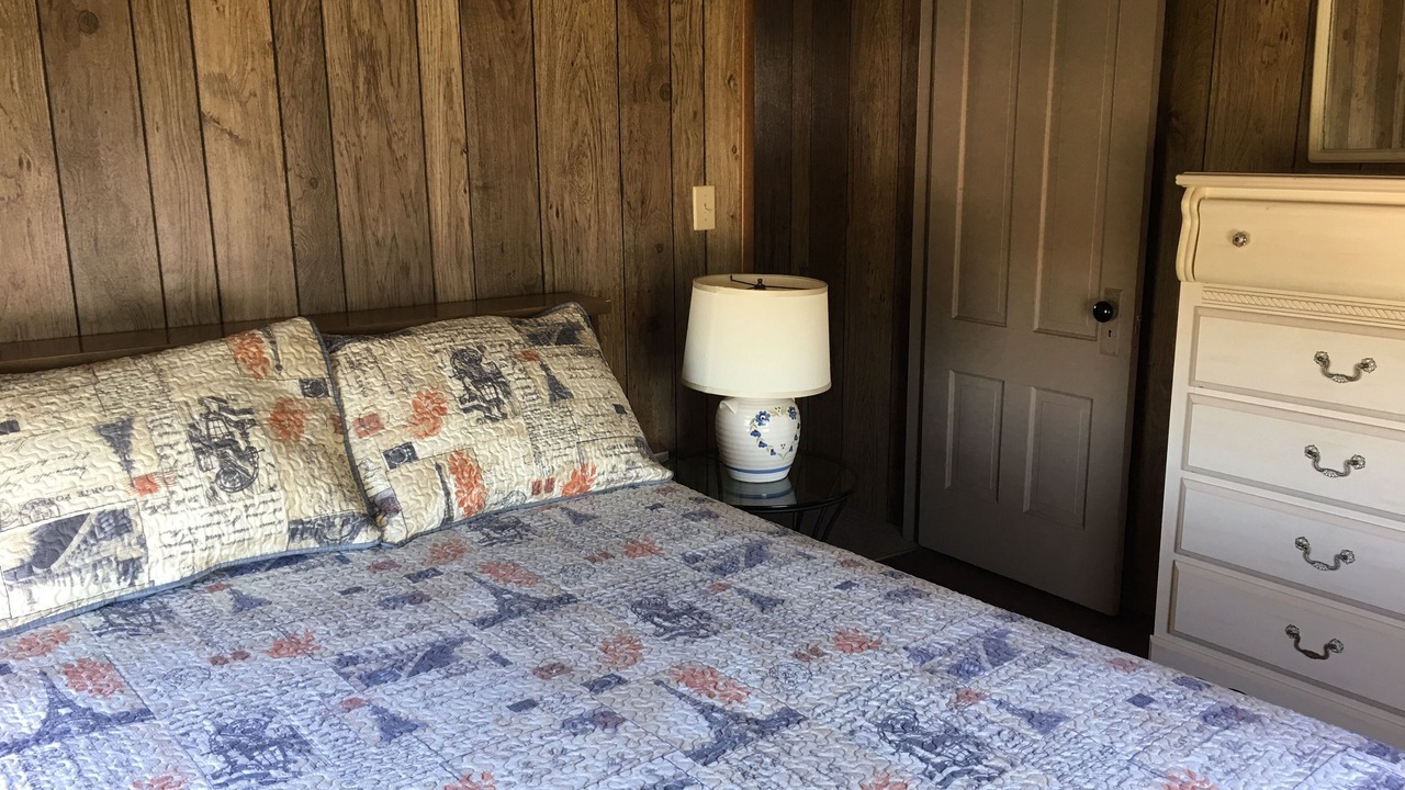 Photo of Bedroom in Old Lyme