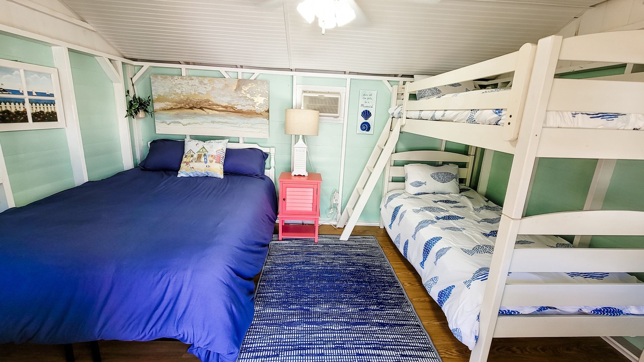 Photo of Bedroom in West Yarmouth