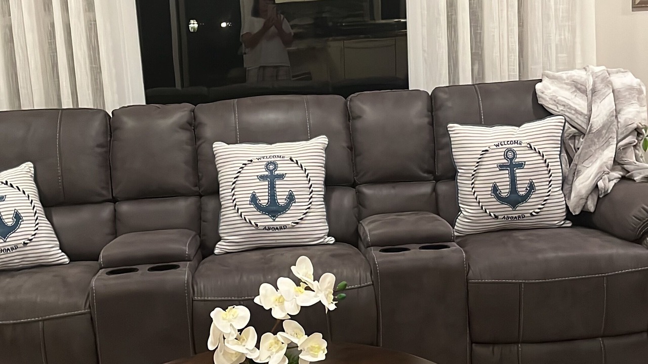 Photo of Livingroom in East Falmouth