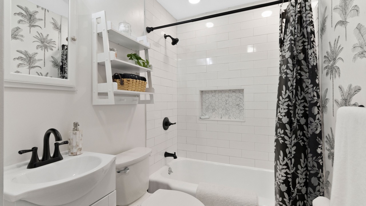 Photo of Bathroom in West Haven