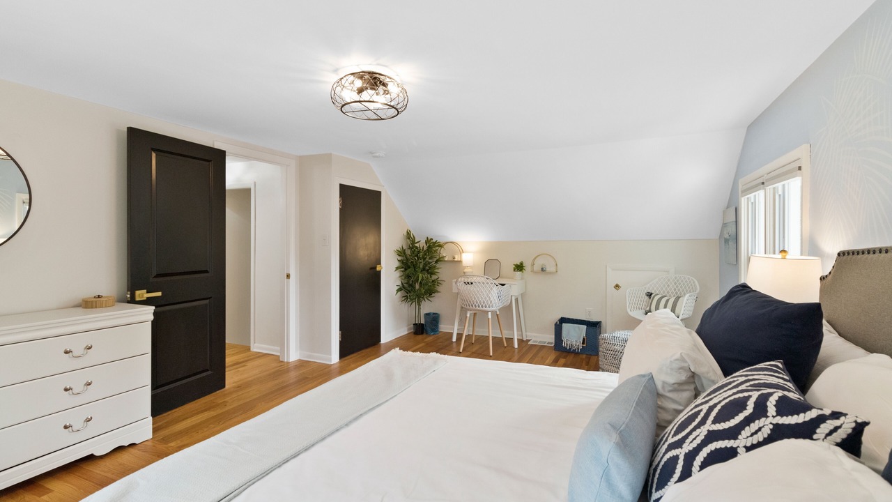 Photo of Bedroom in West Haven