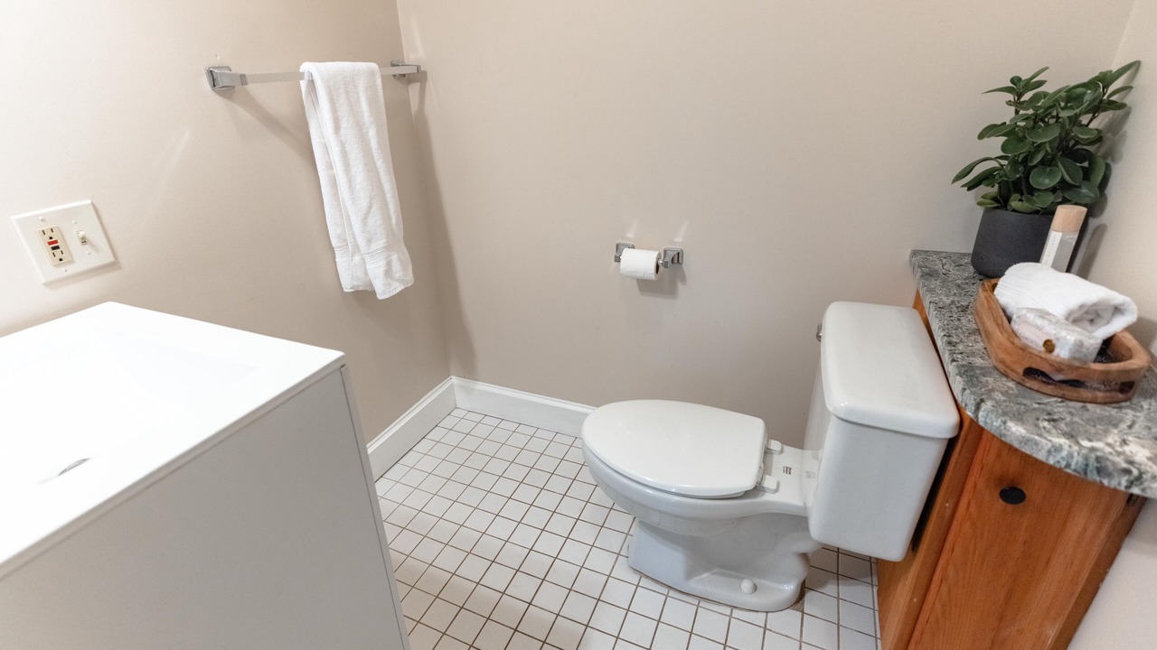 Photo of Bathroom in Fifth Ward
