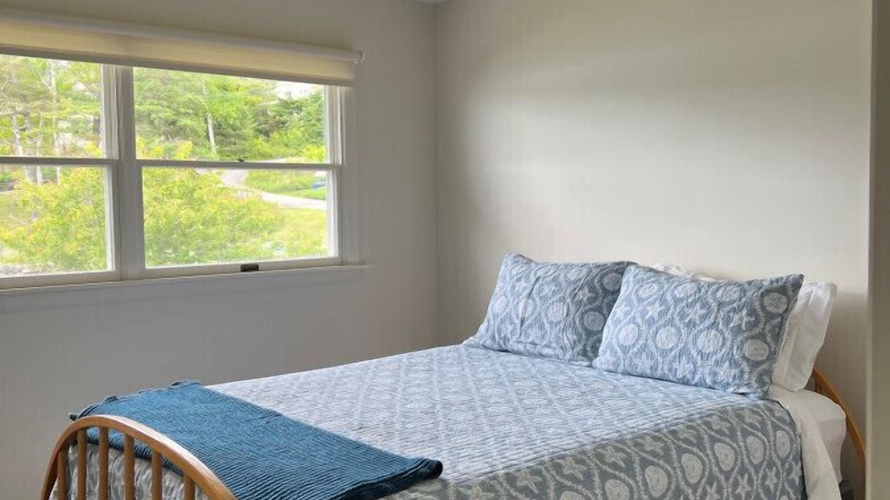 Photo of Bedroom in Bayville
