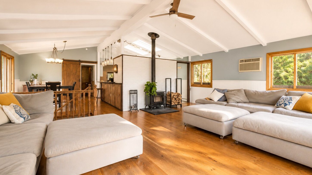 Photo of Livingroom in Gilford