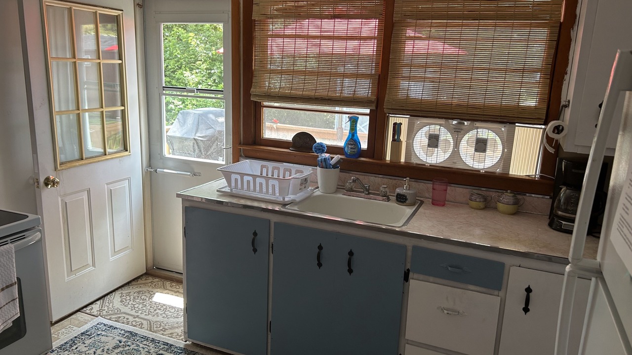 Photo of Kitchen in Niantic