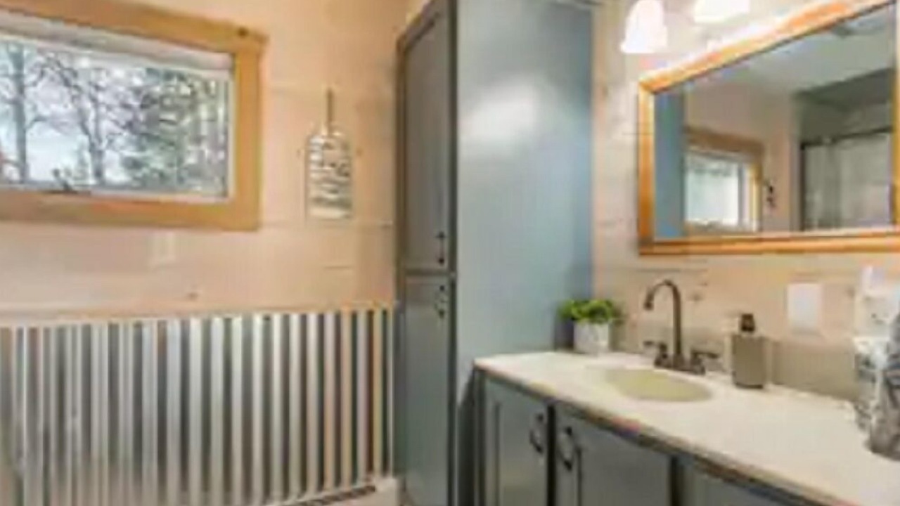 Photo of Bathroom in Errol