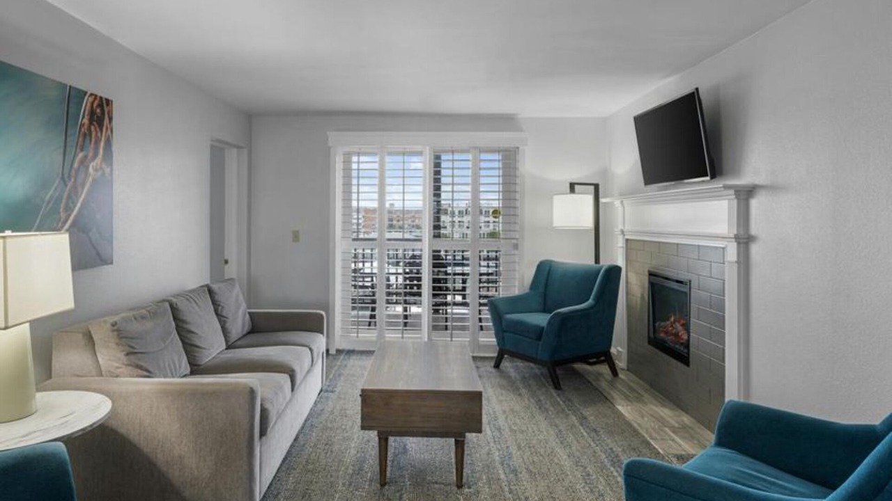 Photo of Livingroom in Yachting Village