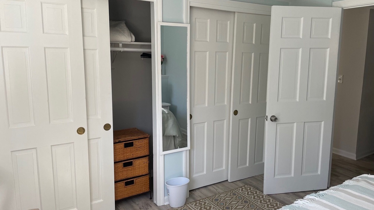 Photo of Bedroom in Top of the Hill