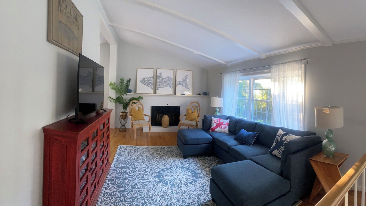 Photo of Livingroom in Bass River