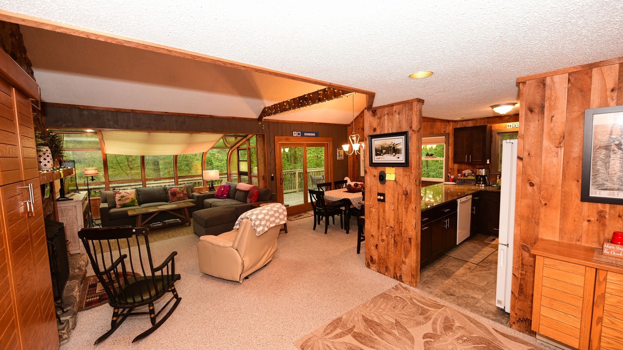 Photo of Livingroom in North Conway