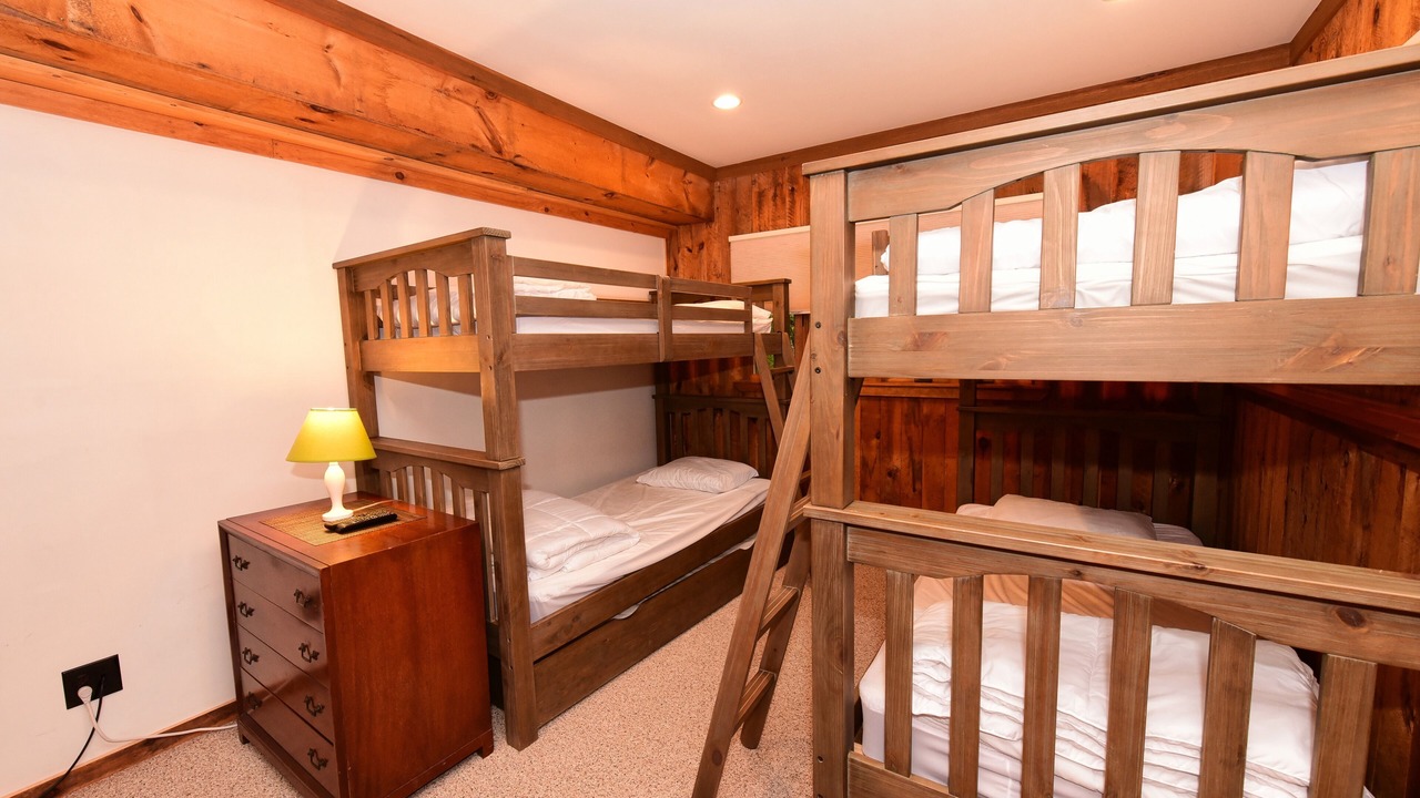 Photo of Bedroom in North Conway