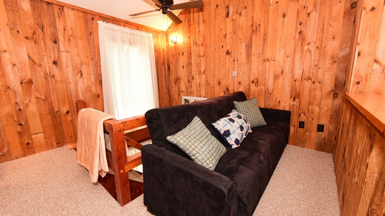 Photo of Livingroom in North Conway