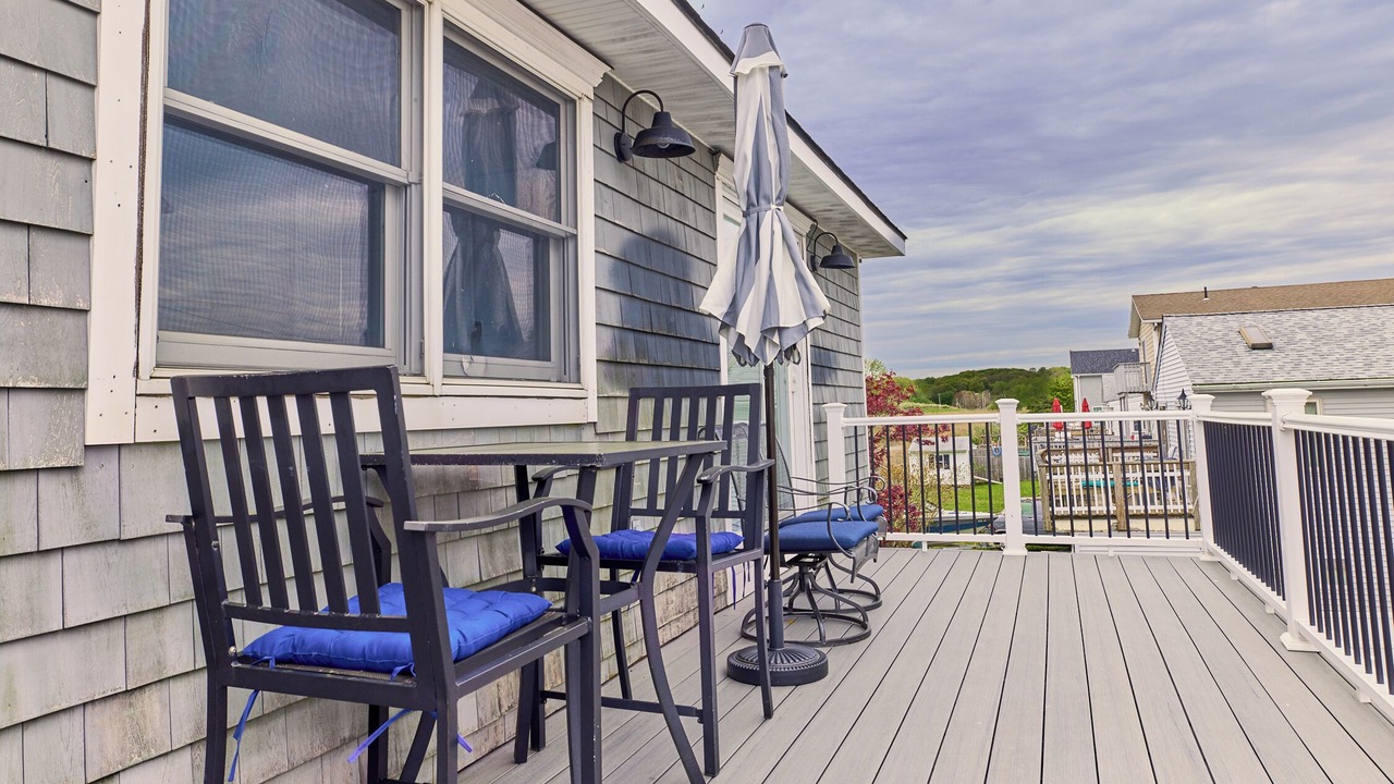 Photo of Outdoor in Milford
