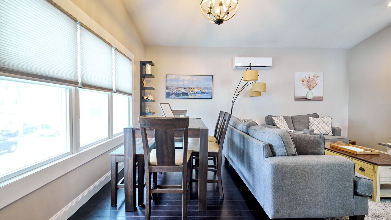 Photo of Livingroom in Milford