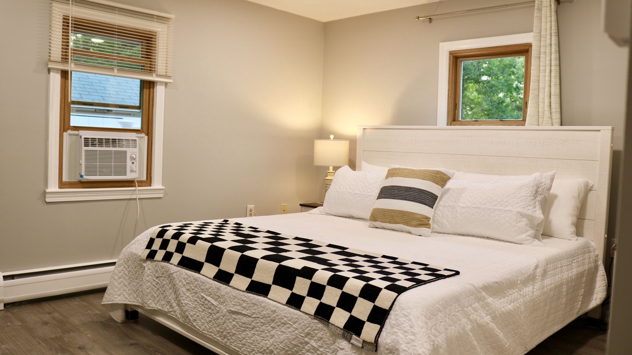 Photo of Bedroom in West Chatham