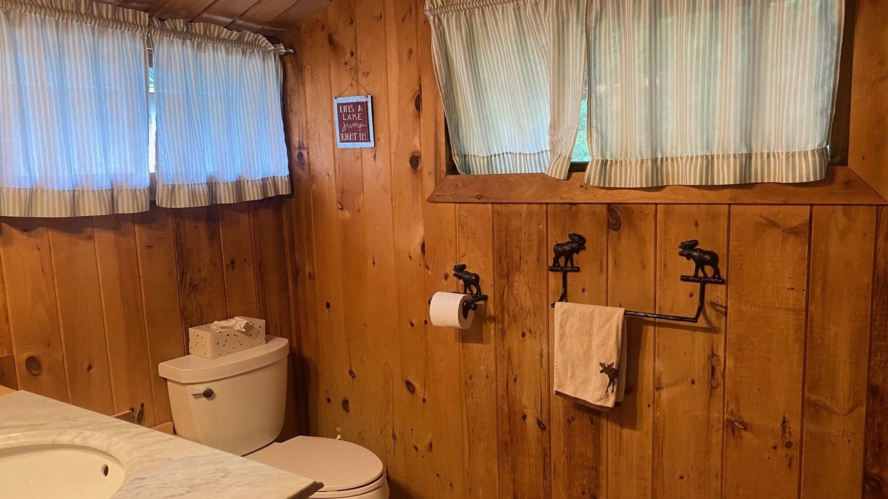 Photo of Bathroom in Gray