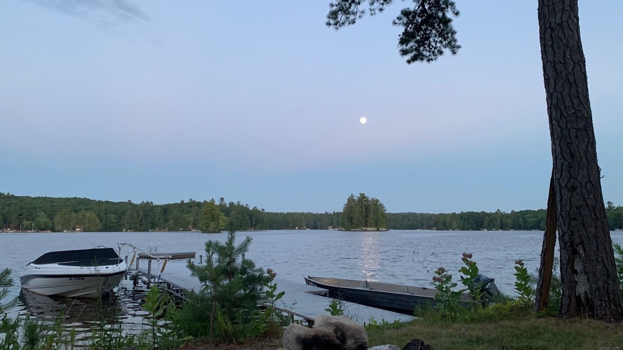 Photo of Outdoor in Gray