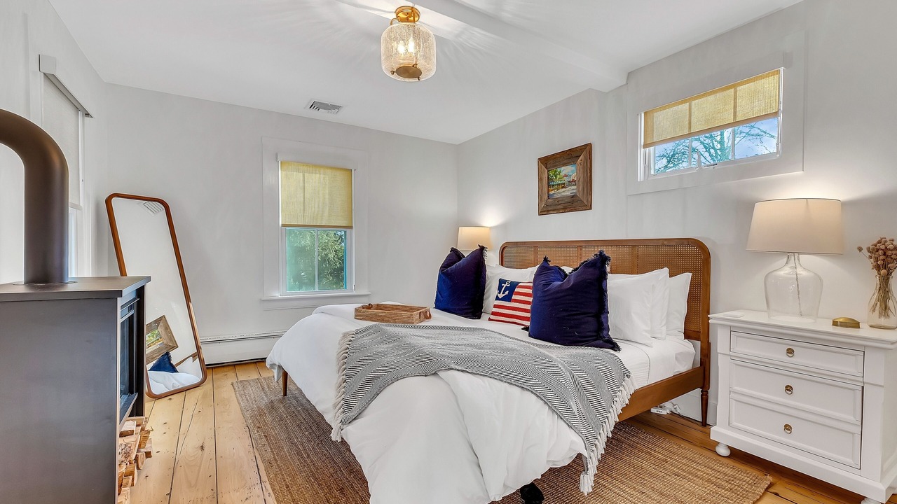 Photo of Livingroom in Greenport