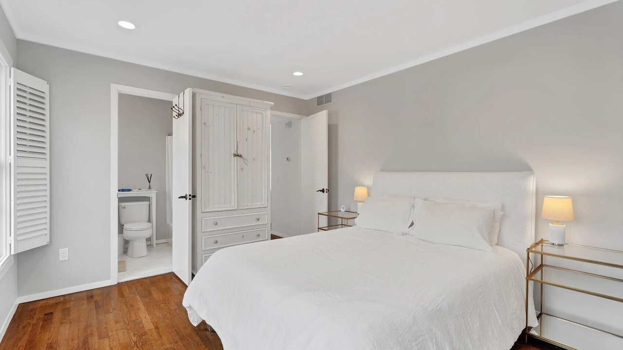 Photo of Bedroom in Amagansett North