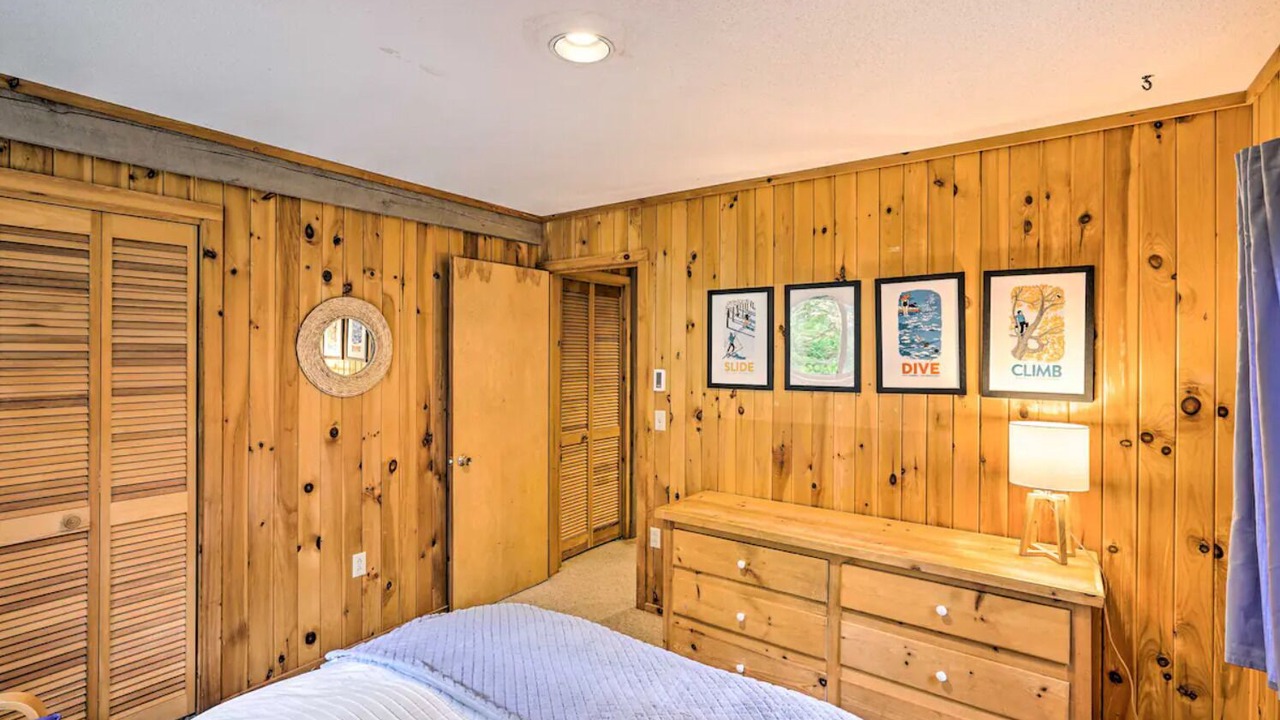 Photo of Bedroom in Otis