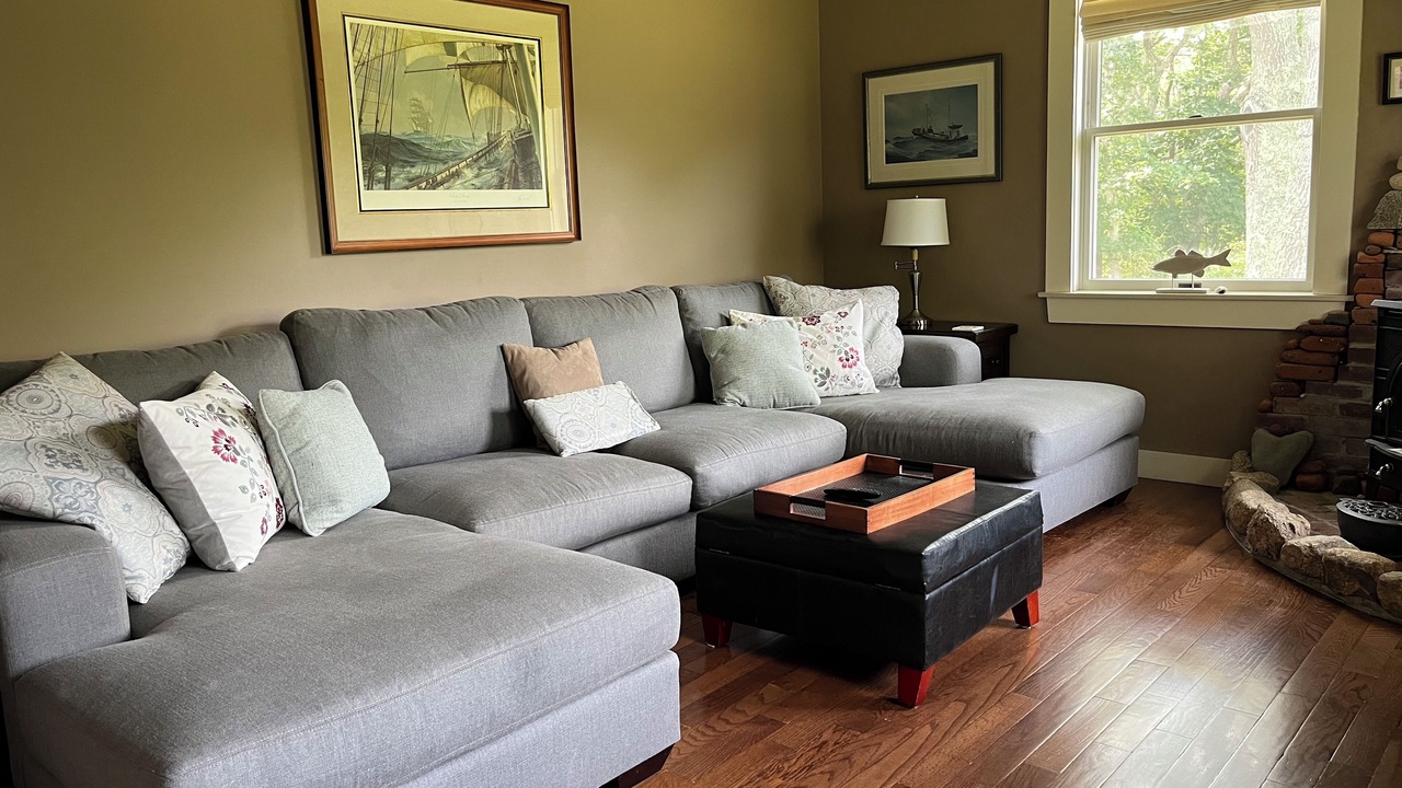 Photo of Bedroom in West Tisbury