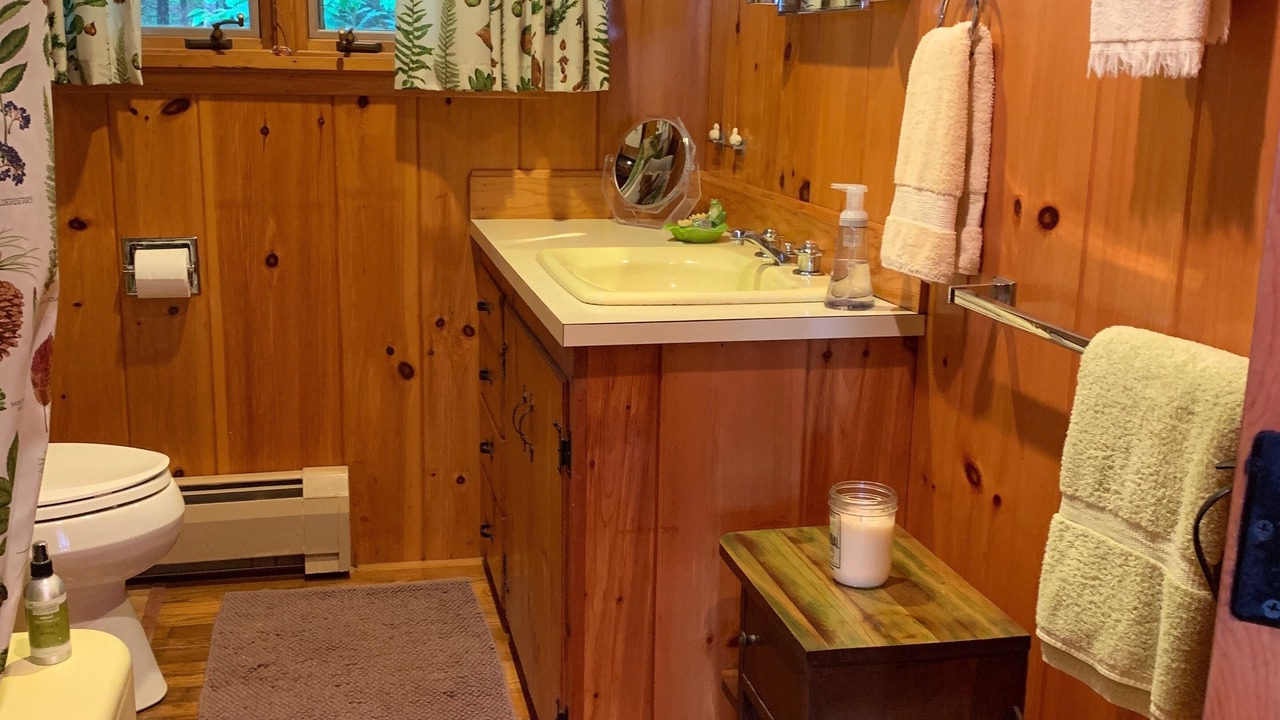 Photo of Bathroom in Moultonborough