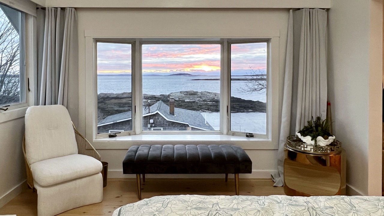 Photo of Bedroom in Mid-Coast and Islands