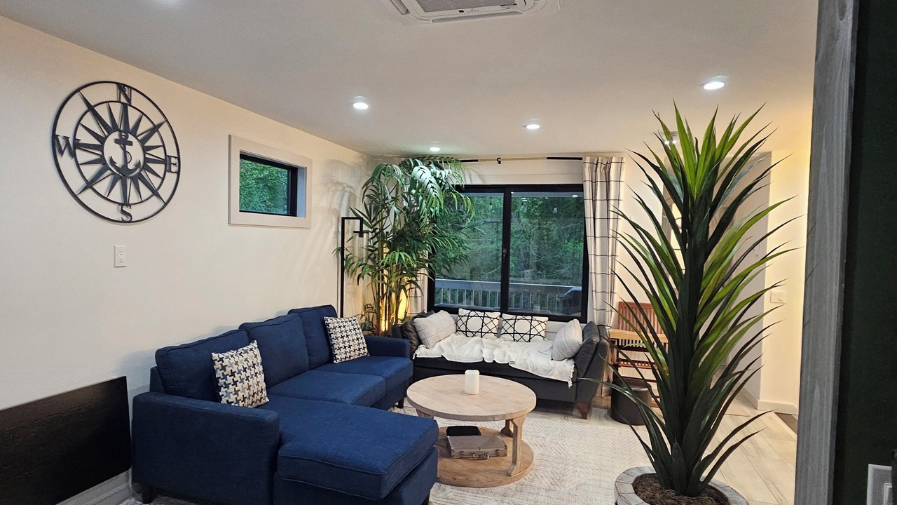 Photo of Livingroom in East Quogue