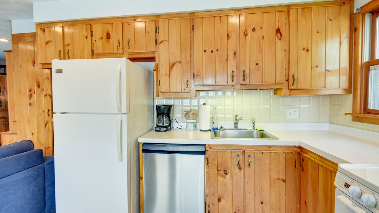Photo of Kitchen in Gray