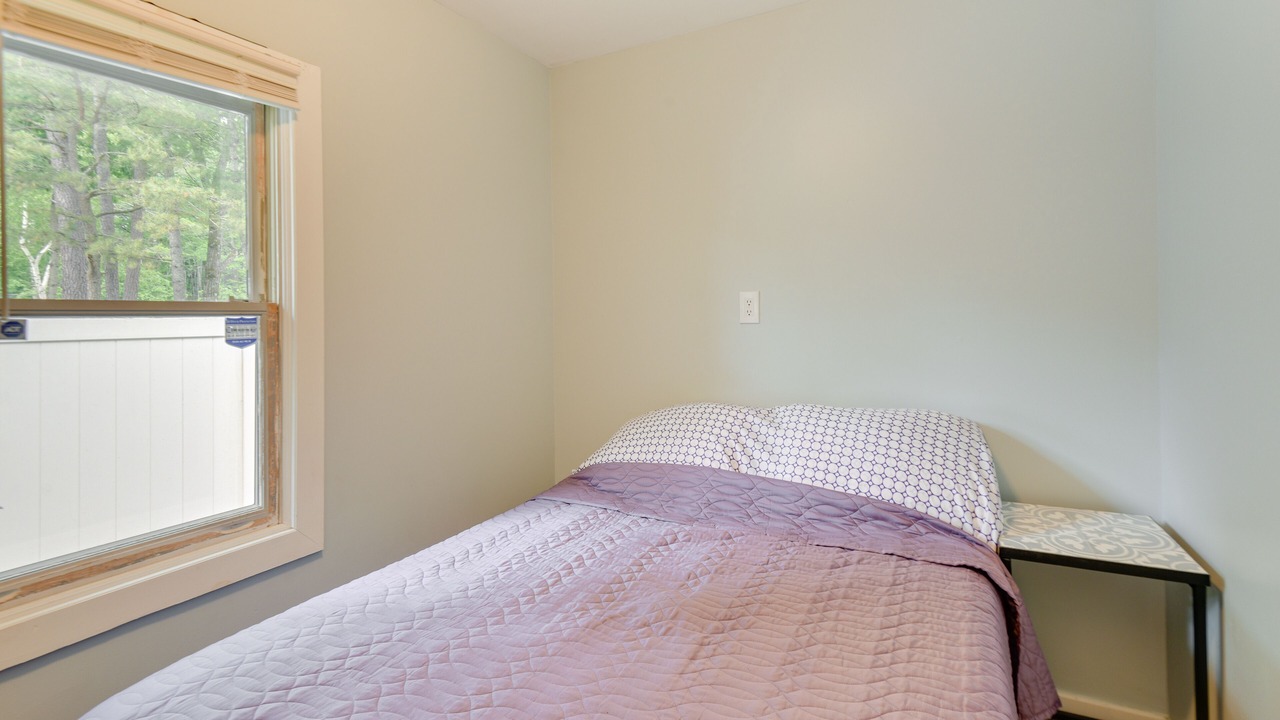 Photo of Bedroom in Gray