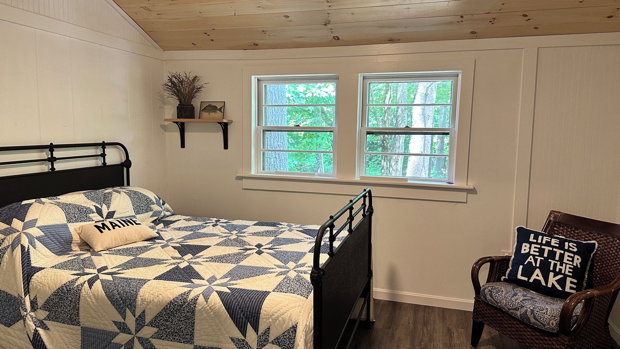 Photo of Bedroom in North Sebago