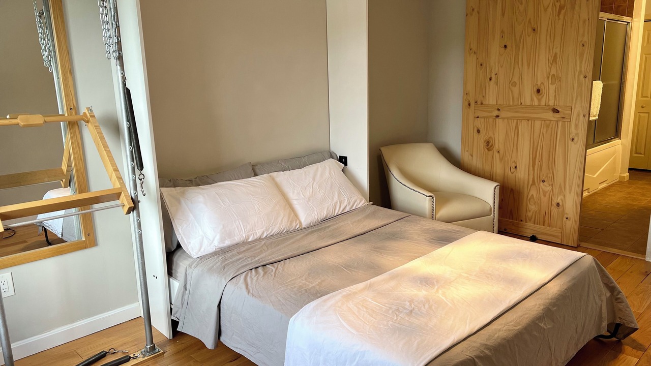 Photo of Bedroom in Hancock