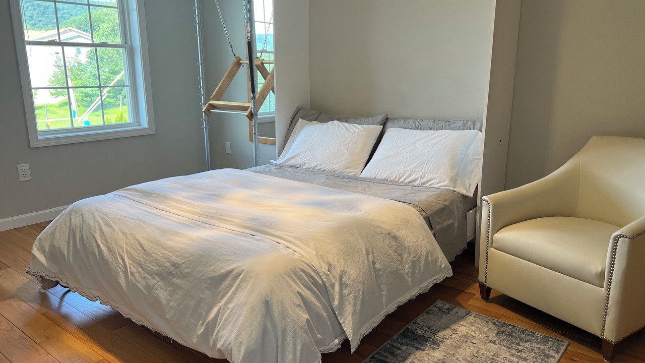 Photo of Bedroom in Hancock
