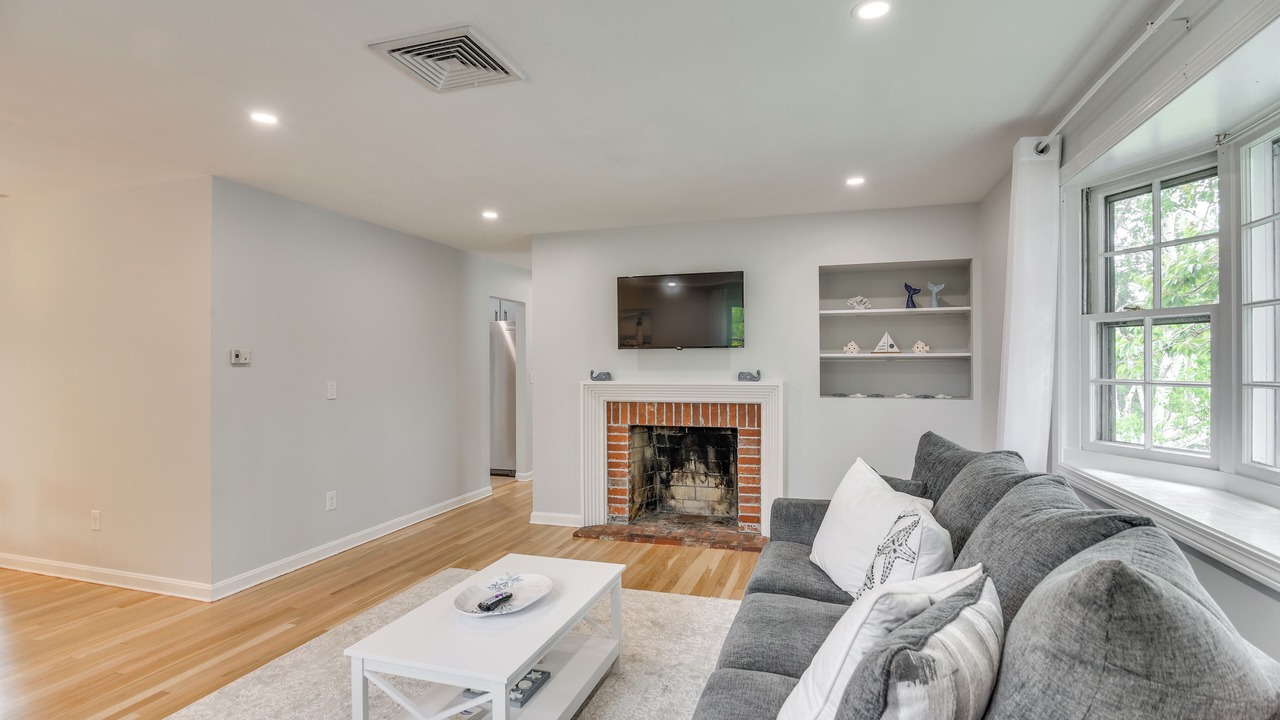 Photo of Bedroom in Newport East