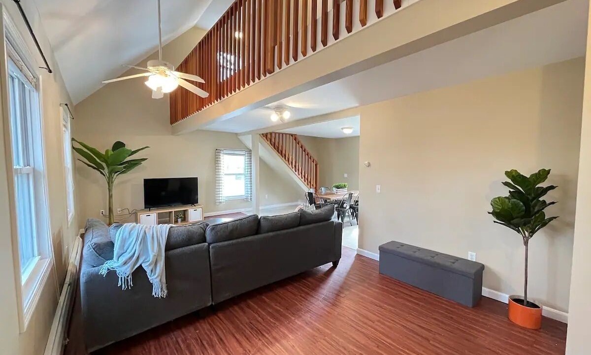 Photo of Livingroom in Pawcatuck