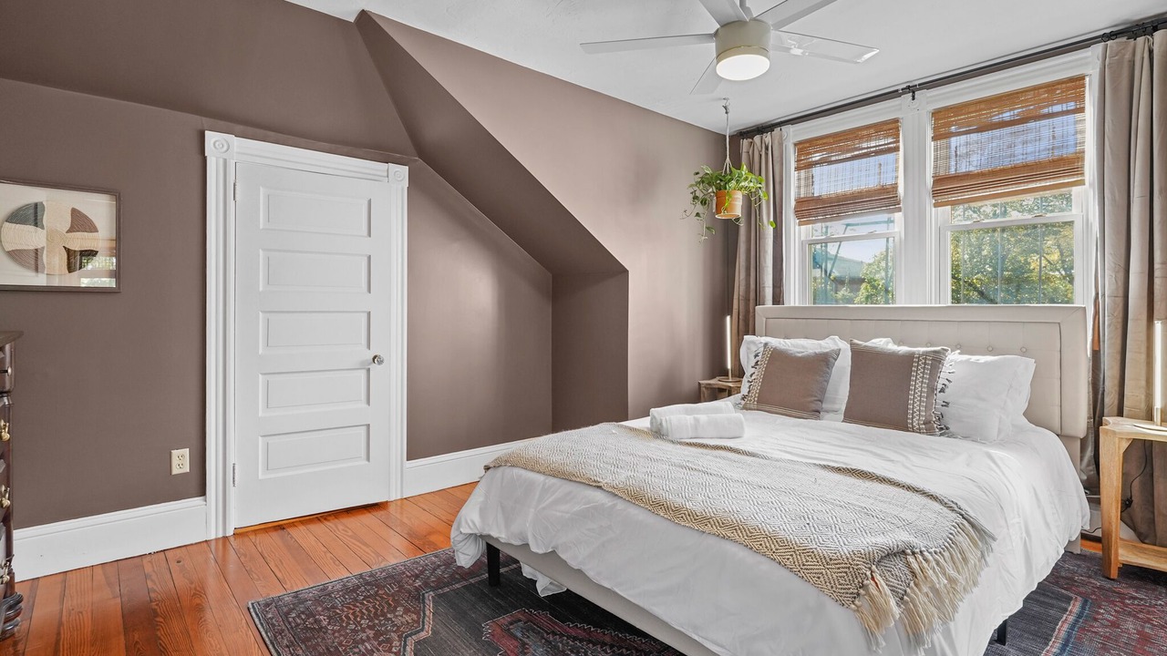 Photo of Bedroom in Warren