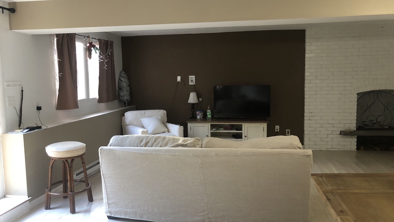 Photo of Livingroom in Marshfield