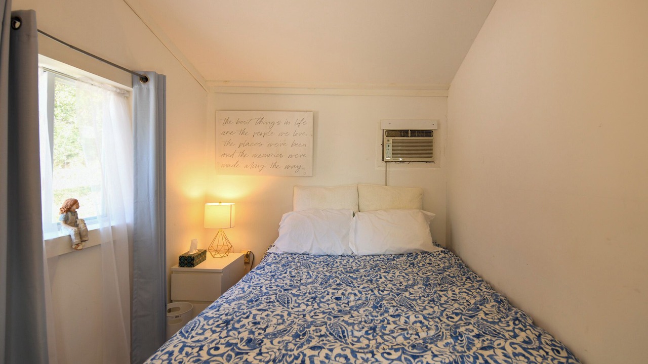 Photo of Bedroom in Naples