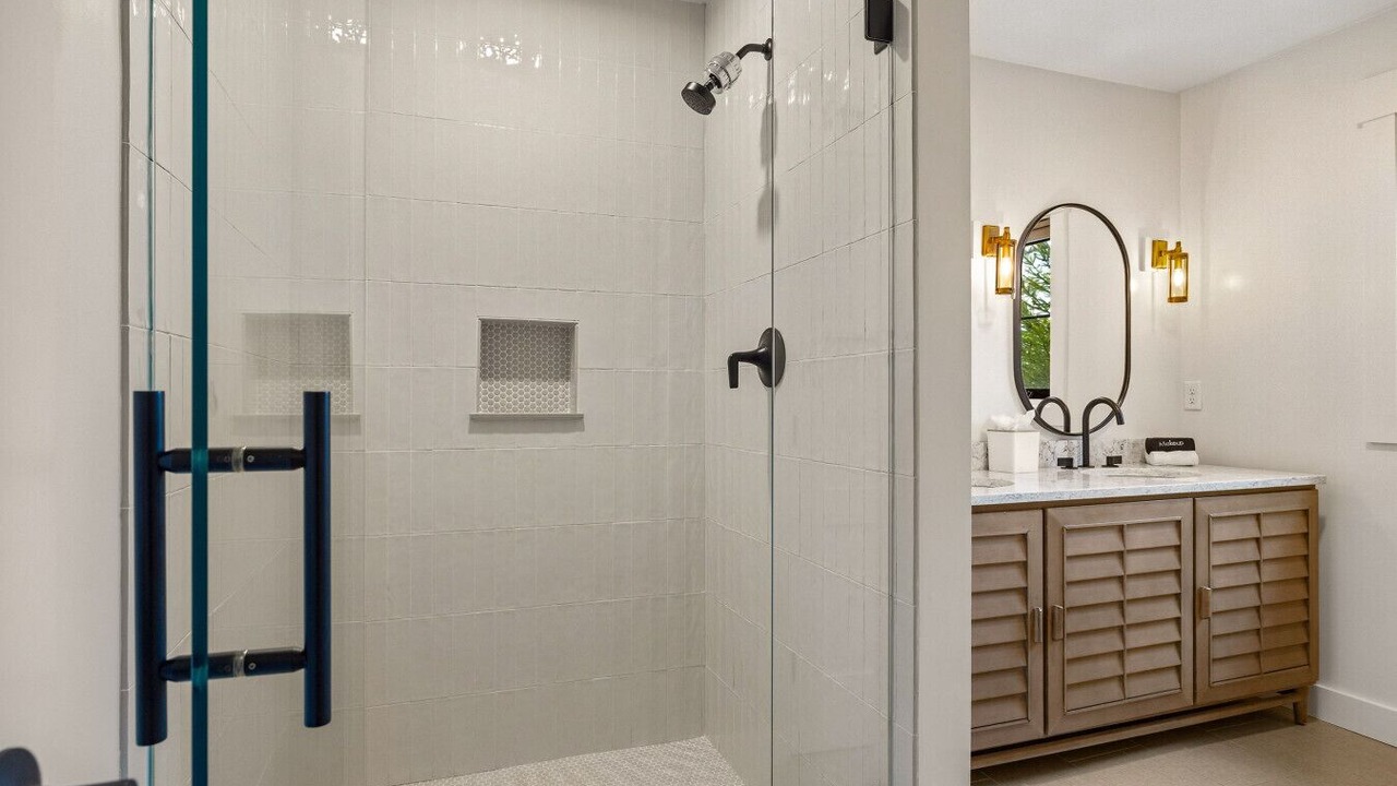 Photo of Bathroom in Ogunquit