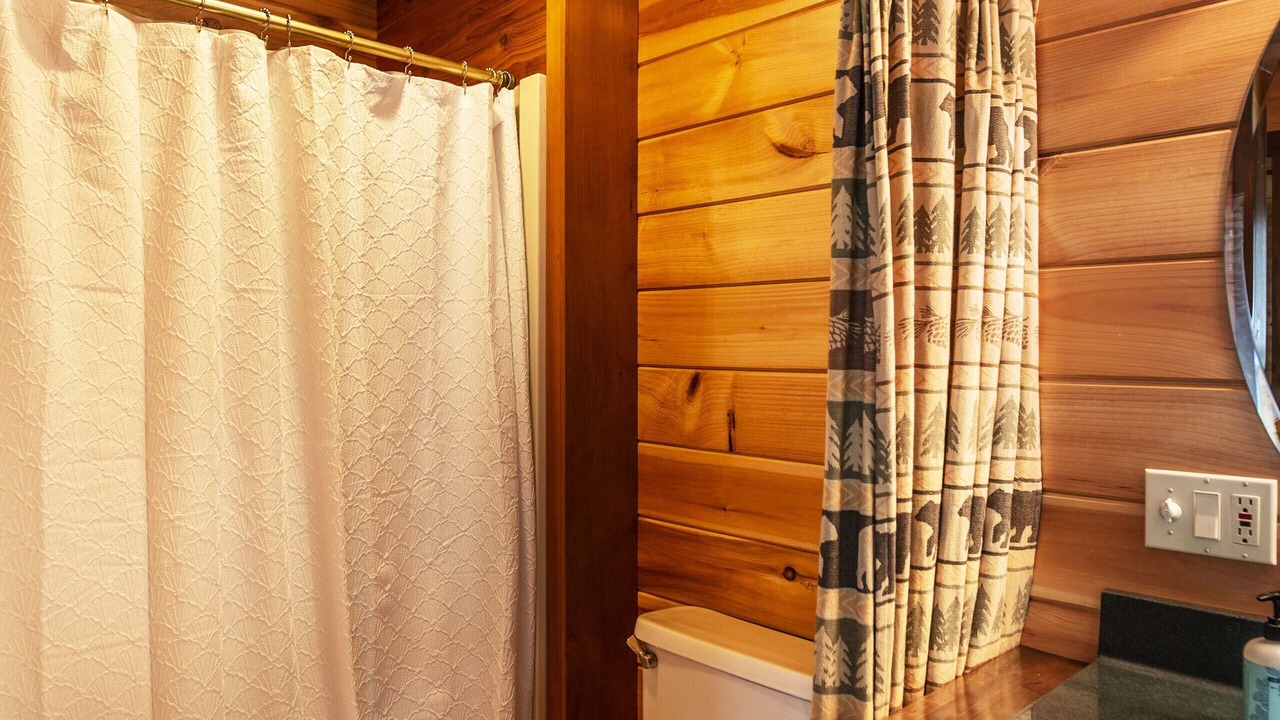 Photo of Bathroom in Eidelweiss Village